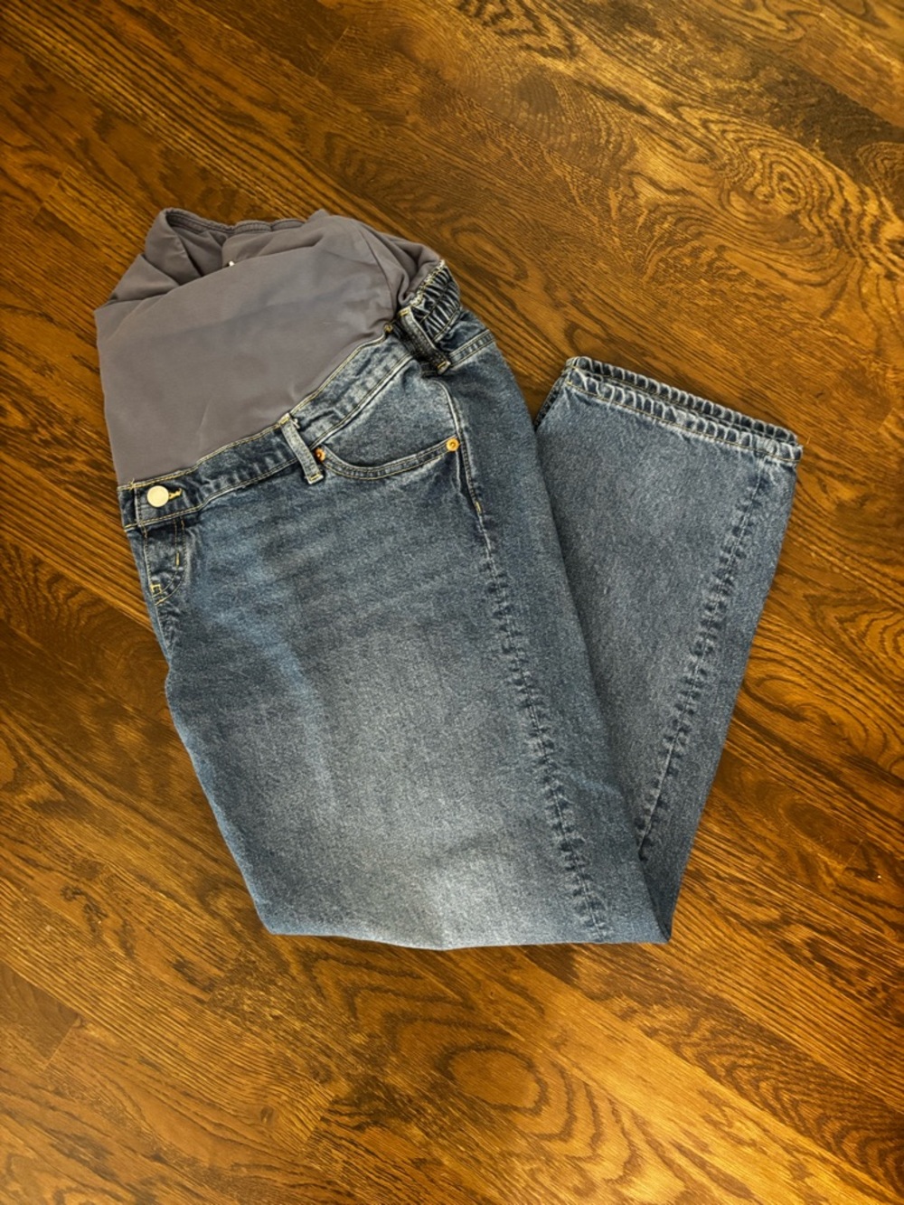 H&M Maternity Jeans in Medium Blue